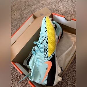 Nike Phantom GT2 Academy Dynamic Fit MG Men's Soccer Cleat size 11